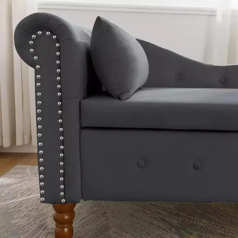 Chaise longue rivestita in velluto con struttura in legno massiccio e contenitore nascosto 148x63x72 cm