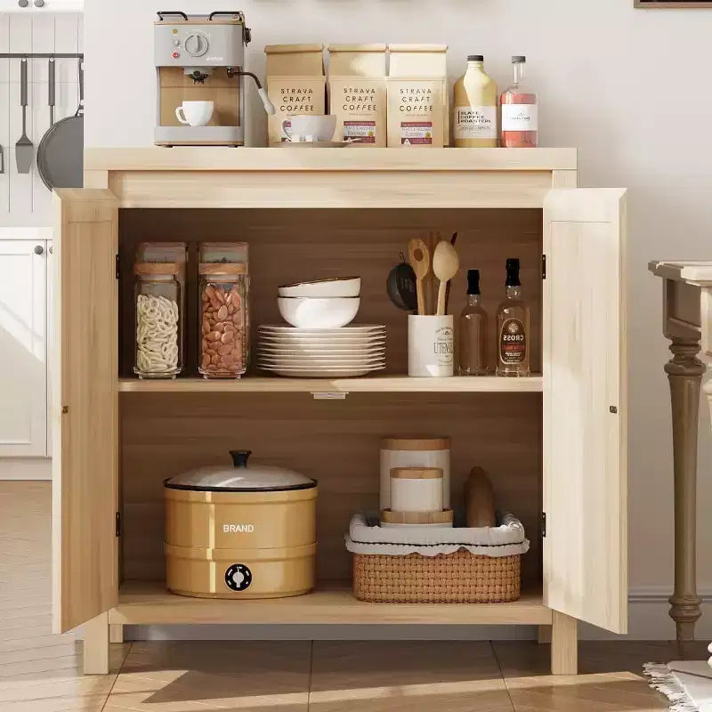Madia/credenza di metà secolo con ante in rattan e ripiano regolabile