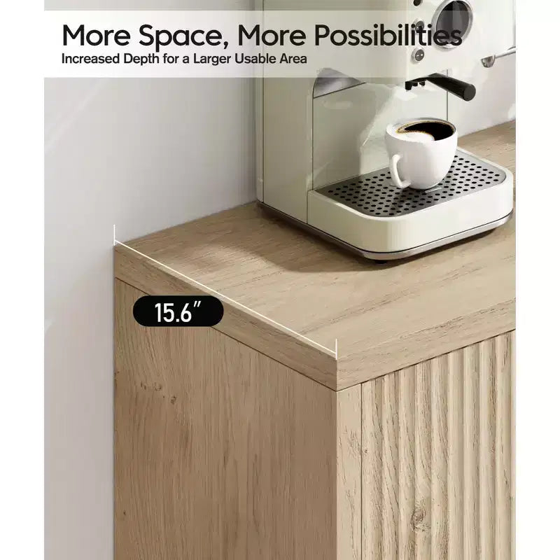 Credenza/Mobile Buffet in Legno d'Acero Scanalato con 4 Ante a Chiusura Ammortizzata 39.6 cm P