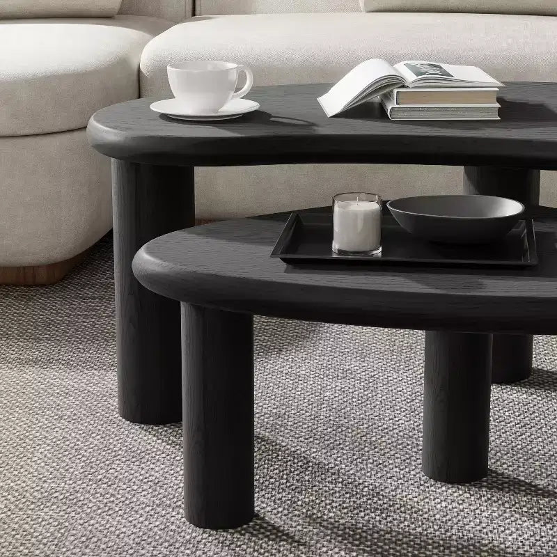 Set di 2 tavolini da caffè in legno massello ad incastro, forma irregolare, neri, 86x63x33 cm
