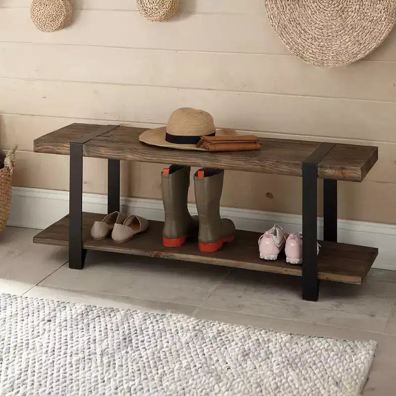 Panca da ingresso in legno massello di pino con ripiano portaoggetti e gambe in metallo 122x35x45 cm