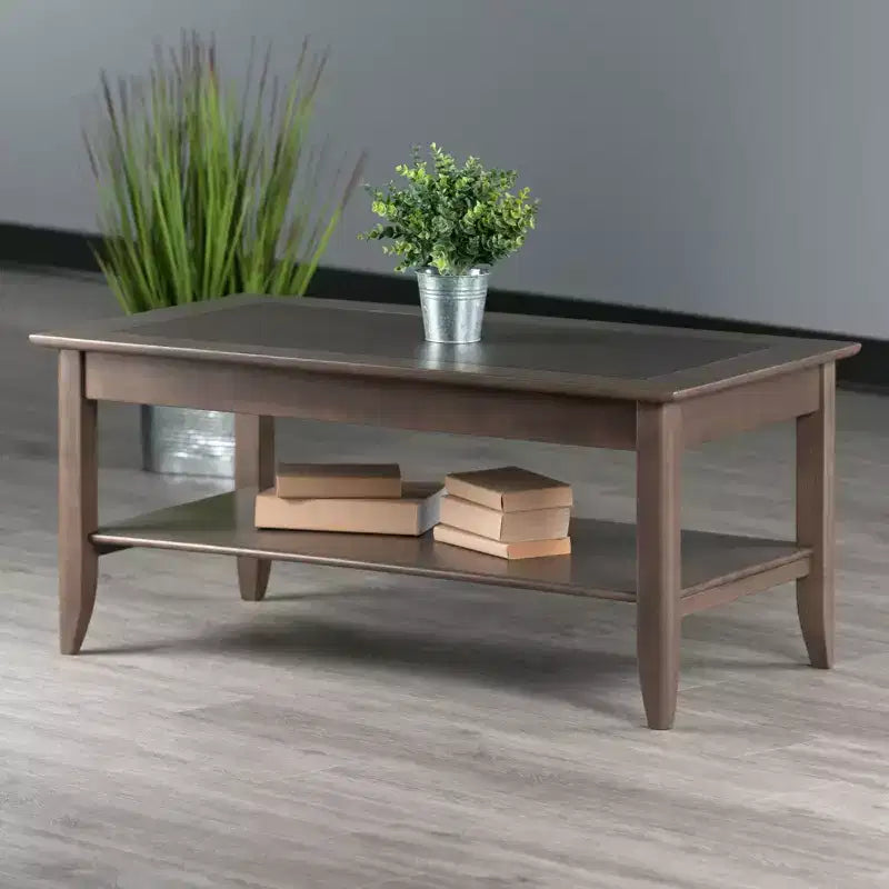 Tavolino rettangolare con ripiano inferiore e intarsio in legno, grigio ostrica