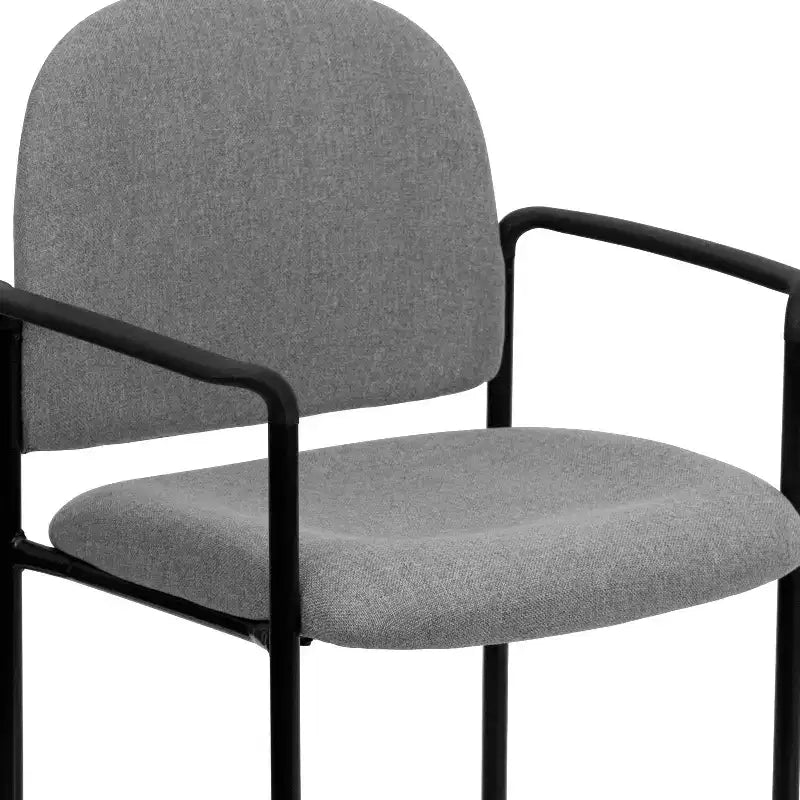 Sedia da ricevimento laterale impilabile in acciaio Comfort con braccioli